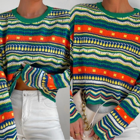 Women’s Large Striped Cropped Crewneck Sweater. Scalloped Hem. Oversized. - Picture 1 of 11